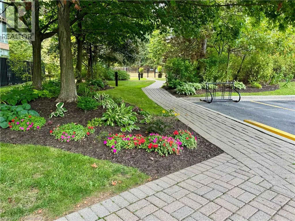 1276 MAPLE CROSSING Boulevard Unit# 203, #203