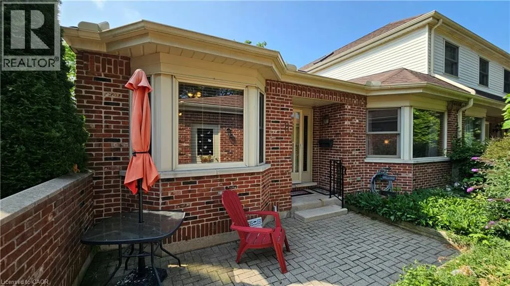 42 DONLY Drive S Unit# 11, #11