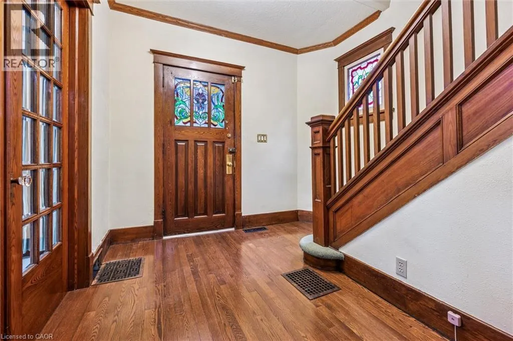 5 DEKAY Street