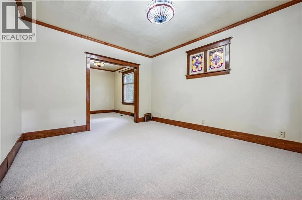 5 DEKAY Street