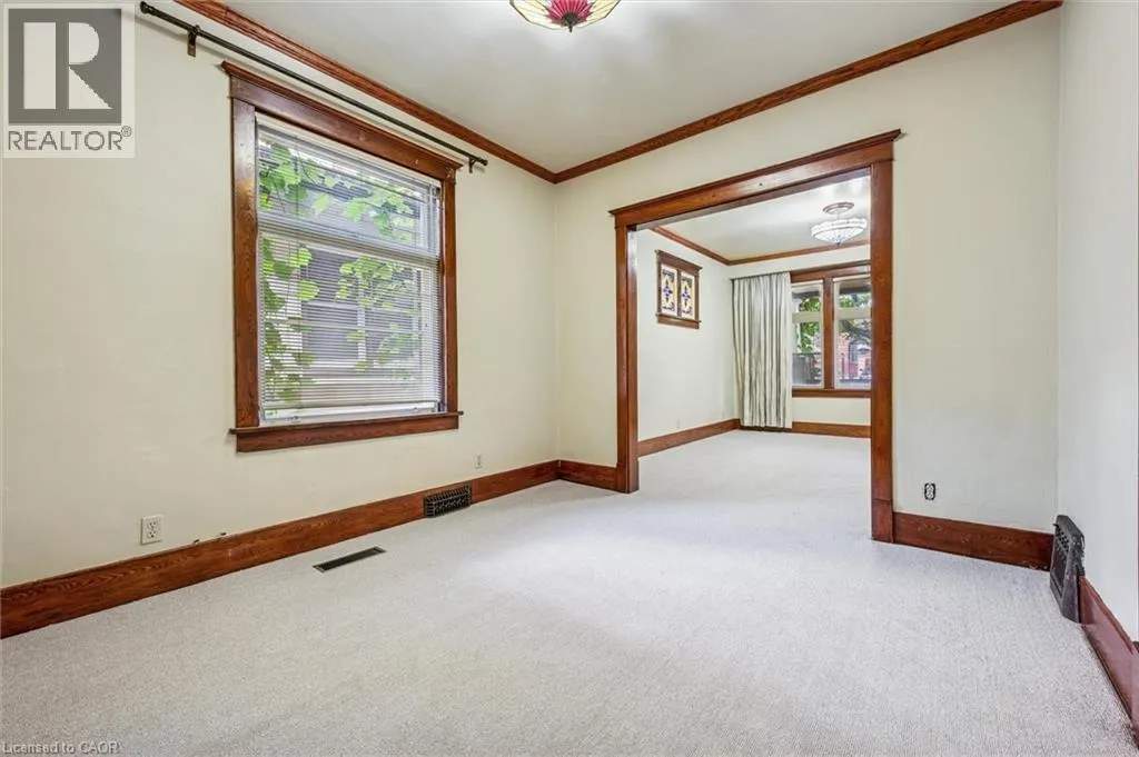 5 DEKAY Street