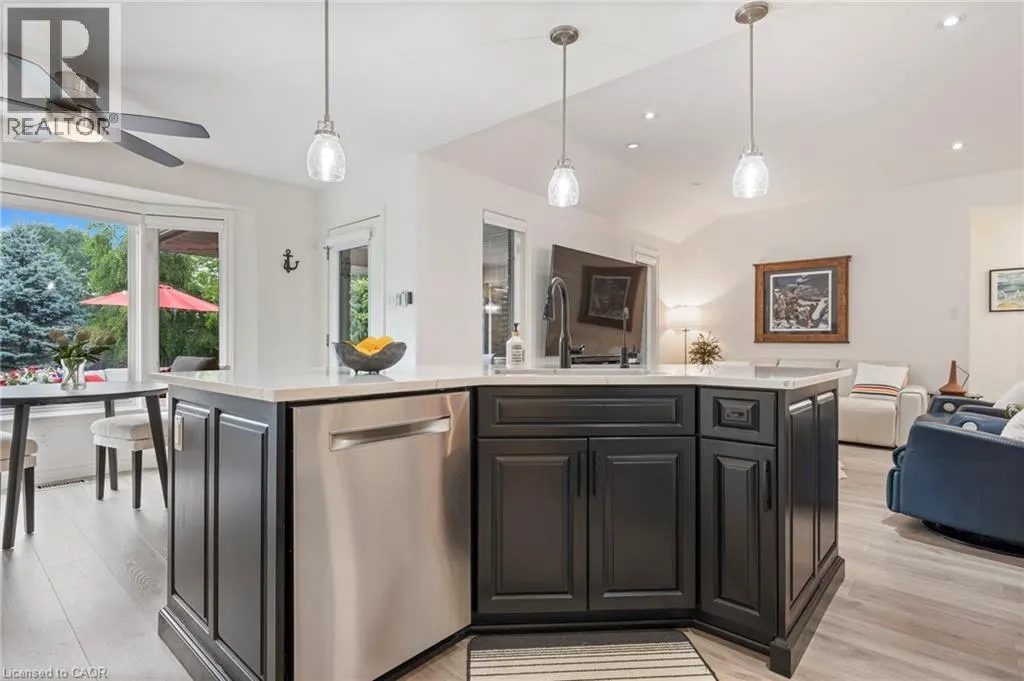 51 GOLDEN MEADOW Drive