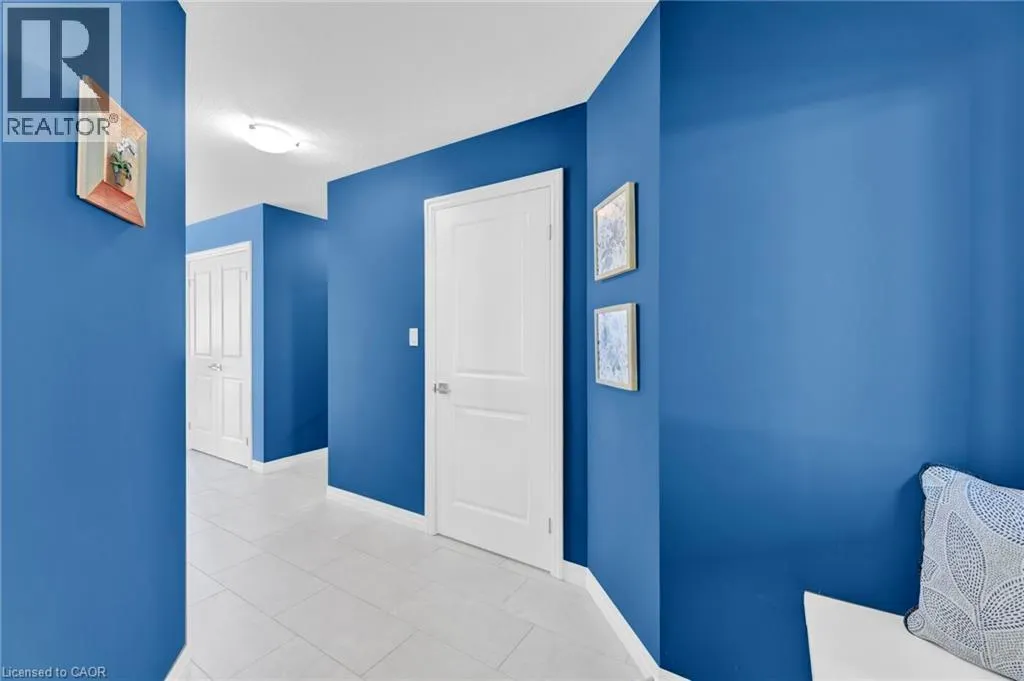 7 CURREN Crescent