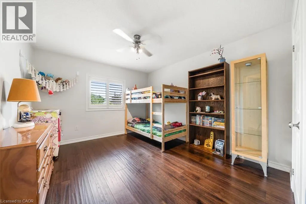 12 VALRIDGE Court