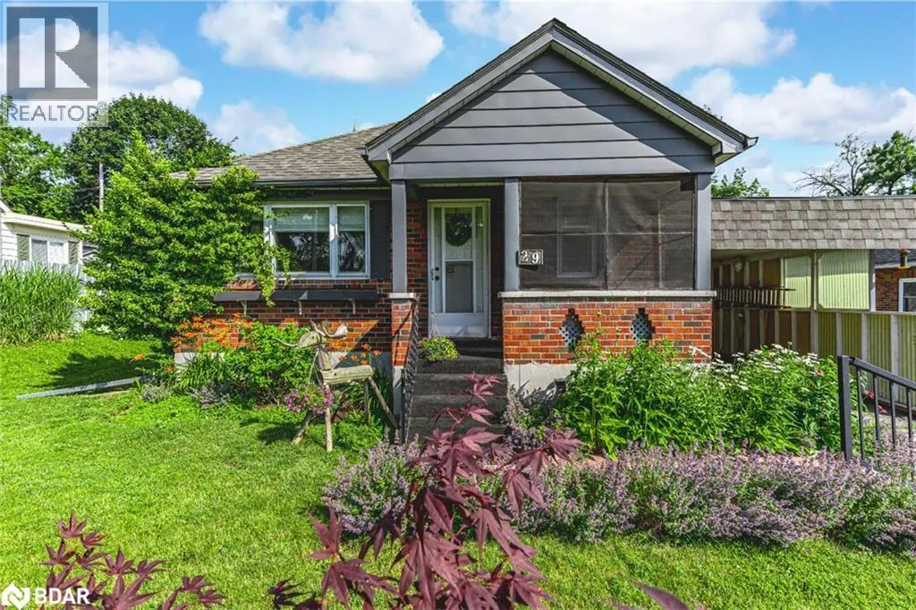 29 ARGYLE Avenue