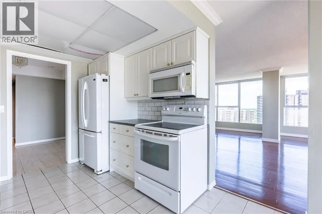 1271 WALDEN Circle Unit# PH108, #PH108