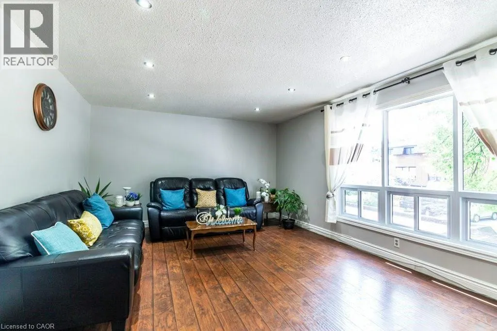444 STONE CHURCH Road W Unit# M7, #M7