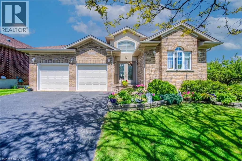 40 DEVONSHIRE Drive