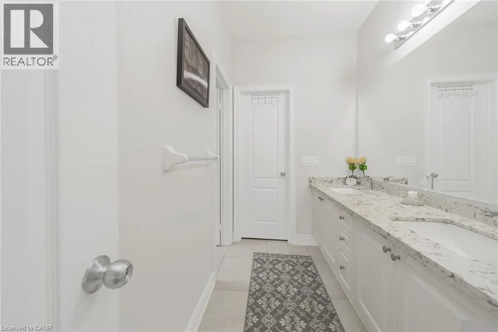 1531 MENDELSON Heights