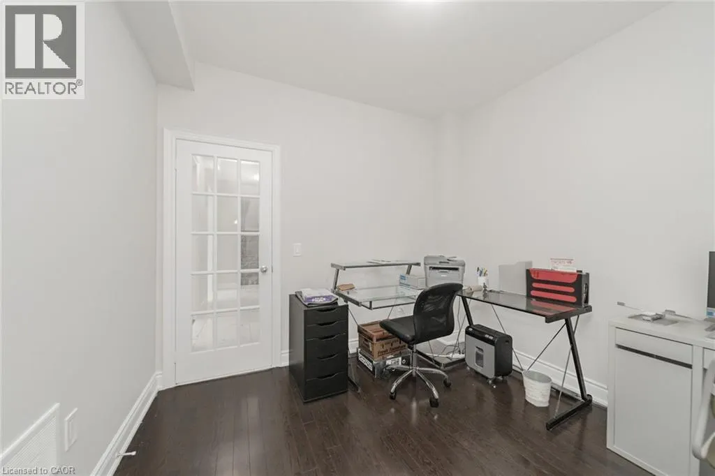 1531 MENDELSON Heights
