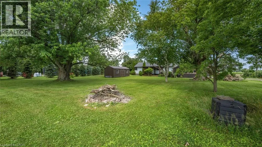 905 BLUELINE Road