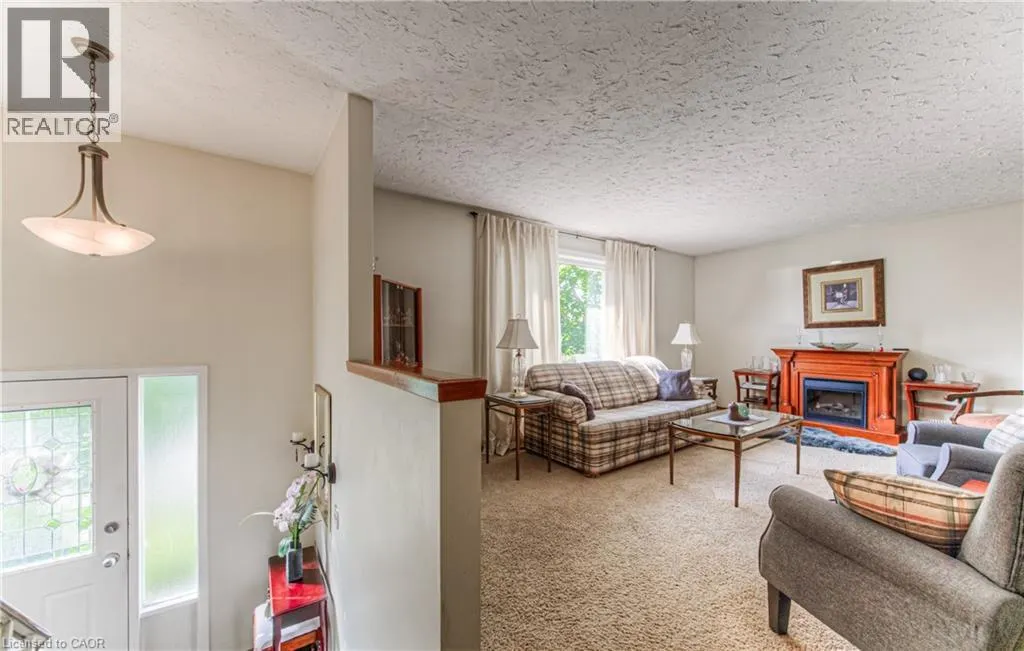 414 LAKEVIEW Drive
