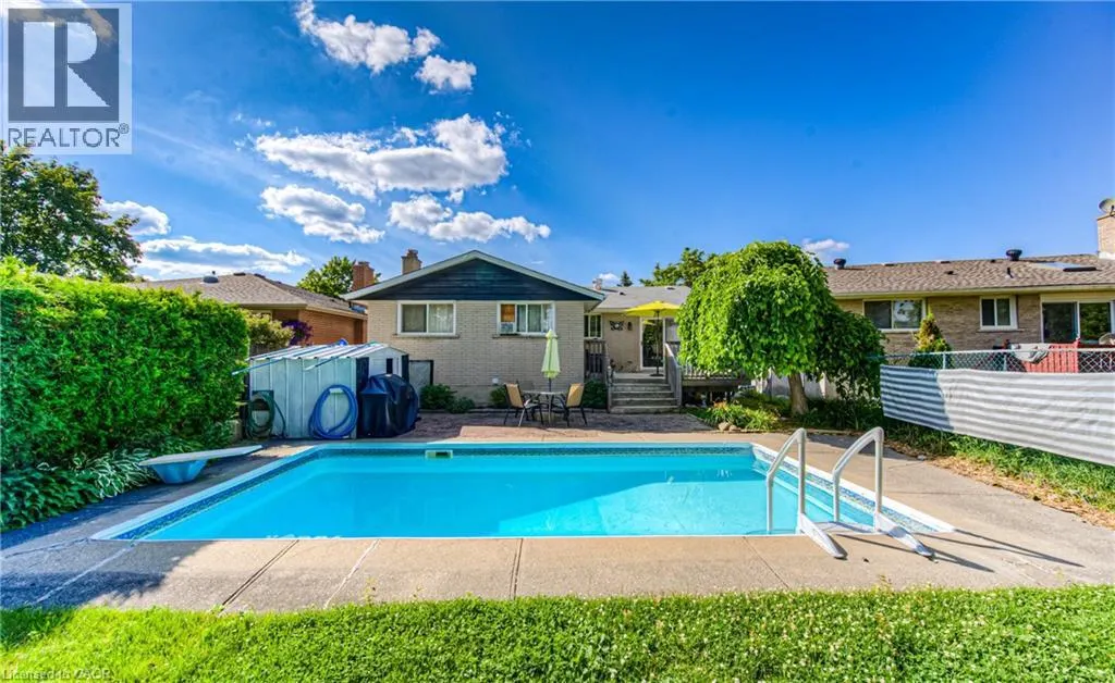 414 LAKEVIEW Drive