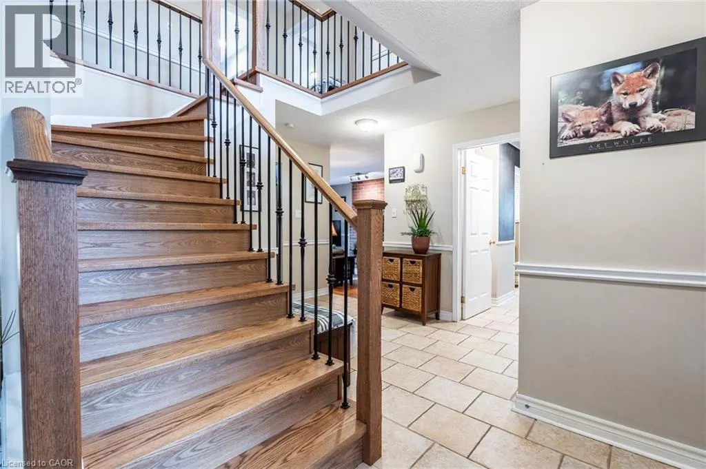 24 VANCE Crescent