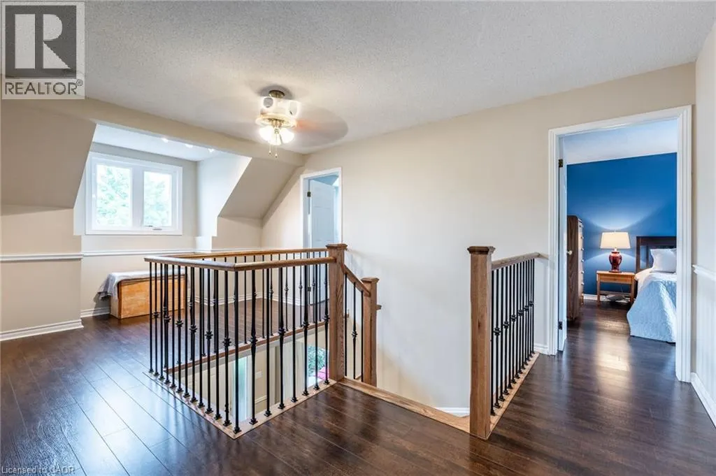 24 VANCE Crescent