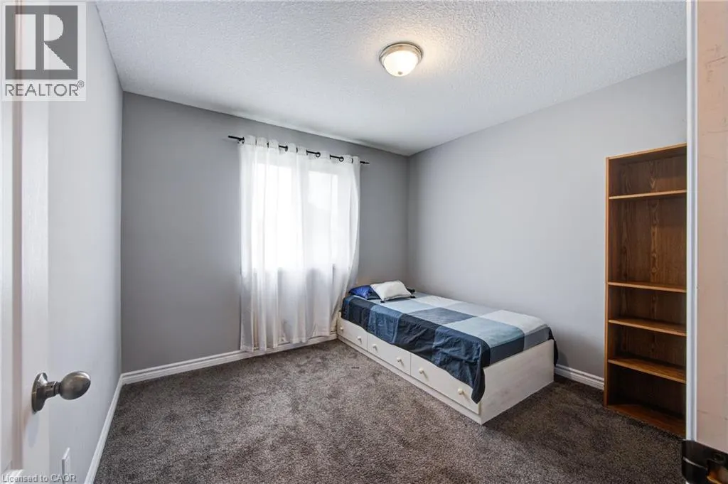 66 YVONNE Crescent
