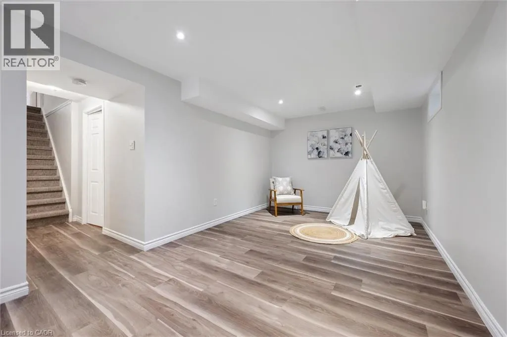 191 SILVER ASPEN Crescent