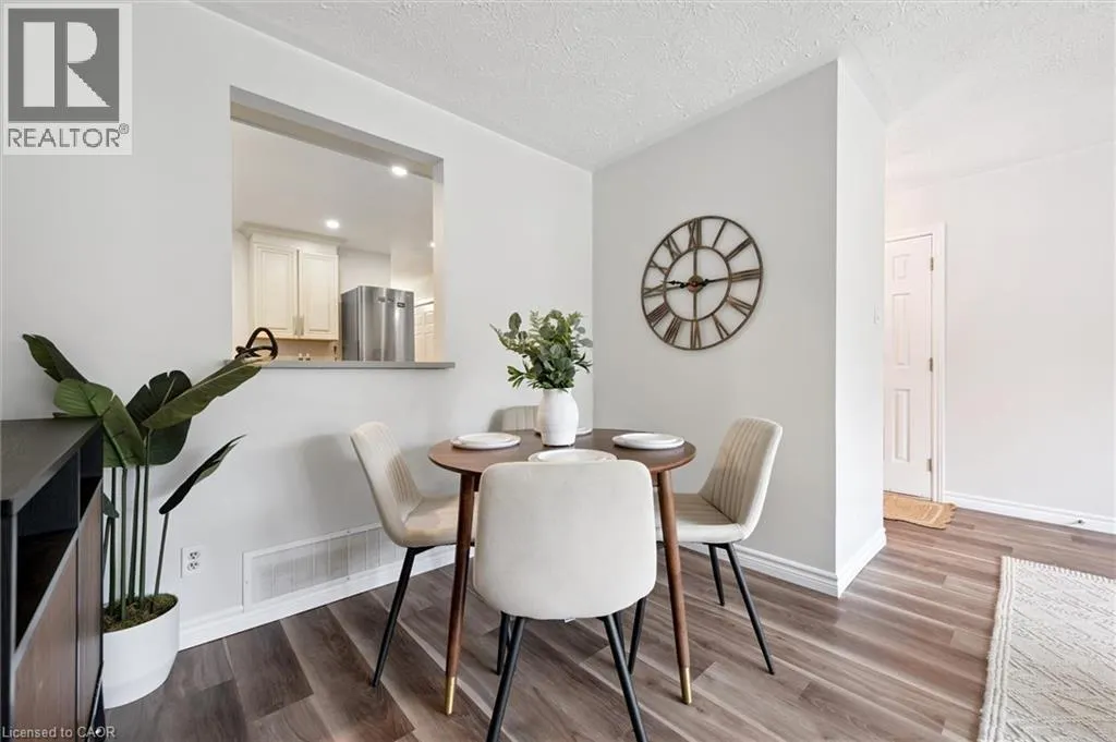 191 SILVER ASPEN Crescent