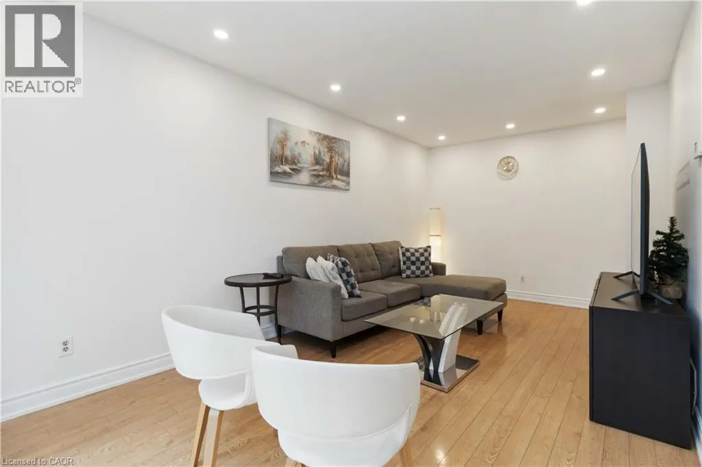 1180 MISSISSAUGA VALLEY Boulevard Unit# 115, #115