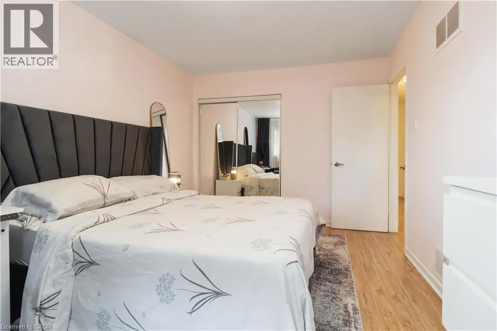 1180 MISSISSAUGA VALLEY Boulevard Unit# 115, #115