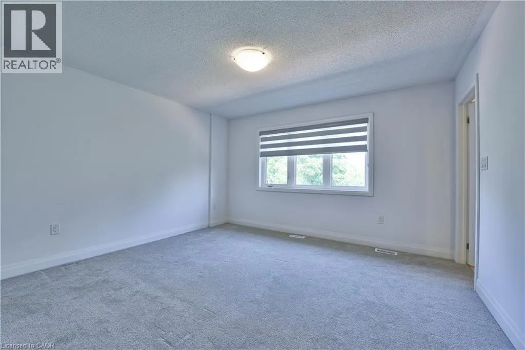 48 WINDTREE Way