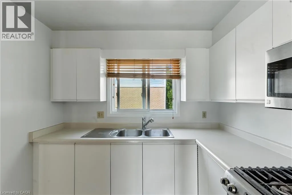65 DORCHESTER Boulevard Unit# 44, #44