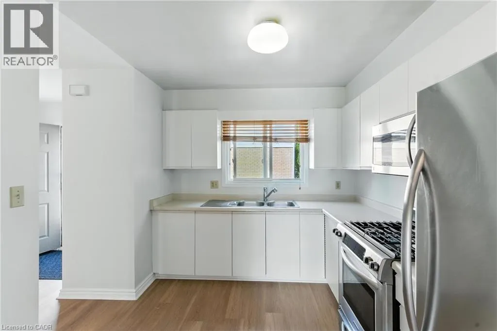 65 DORCHESTER Boulevard Unit# 44, #44