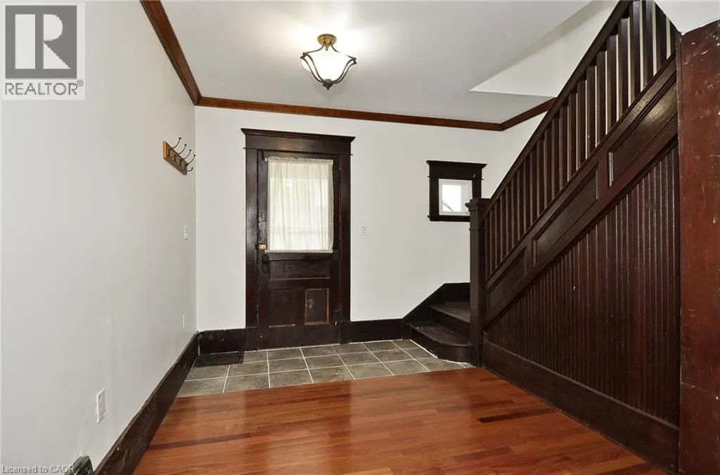 141 KING Street