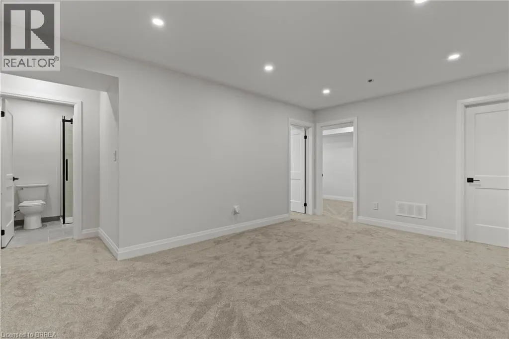 141 KING EDWARD Street