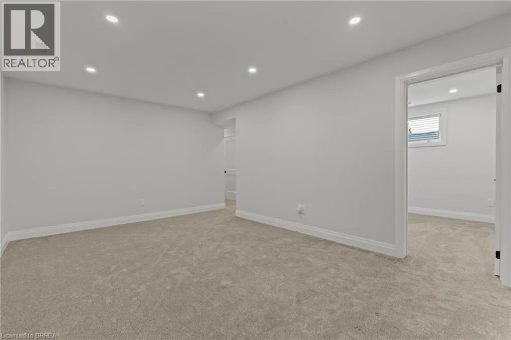 141 KING EDWARD Street