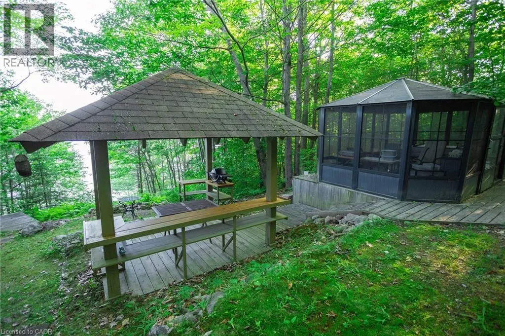 11 MOUNTAIN VIEW Road