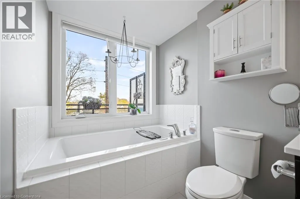 53 ARTHUR Street S Unit# AT6, #AT6