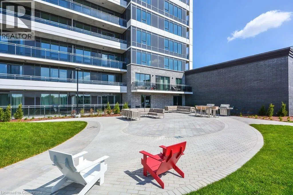 53 ARTHUR Street S Unit# AT6, #AT6