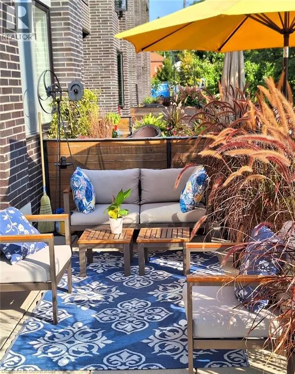 53 ARTHUR Street S Unit# AT6, #AT6