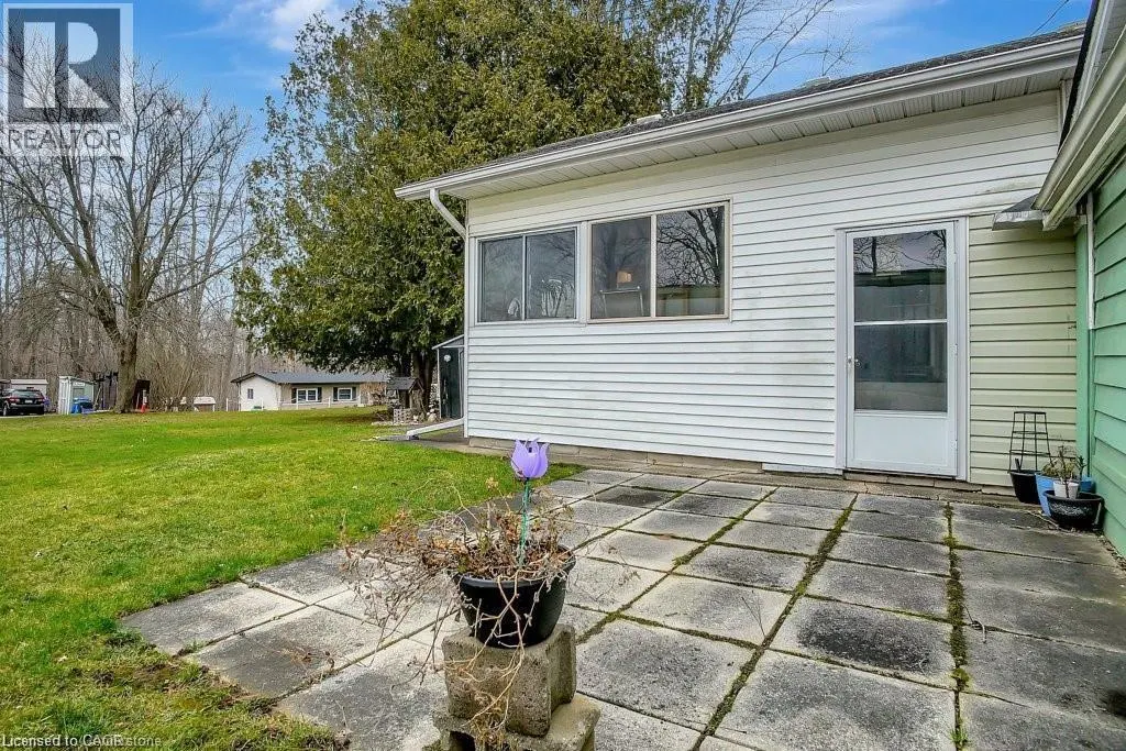 12 MACPHERSON Crescent