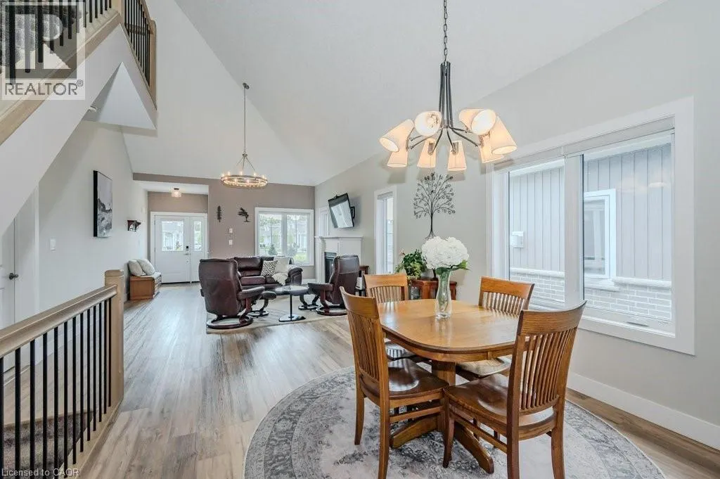 744 NELSON Street W Unit# 18, #18