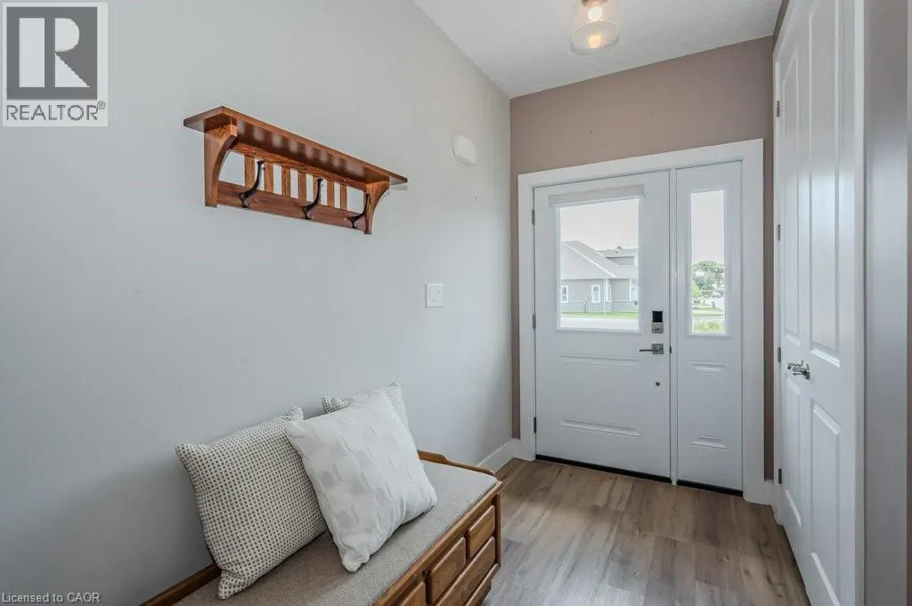 744 NELSON Street W Unit# 18, #18
