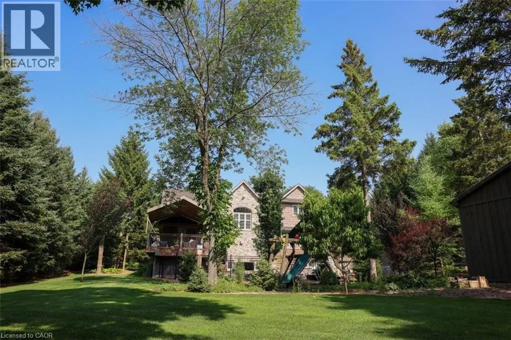 203 EAST RIVER Road