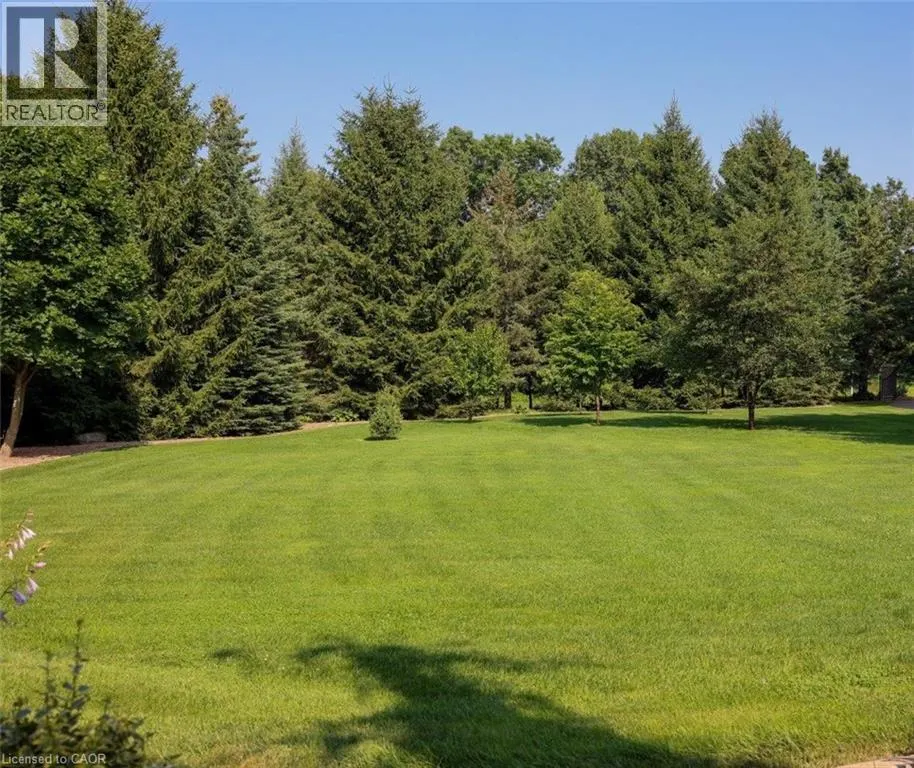 203 EAST RIVER Road