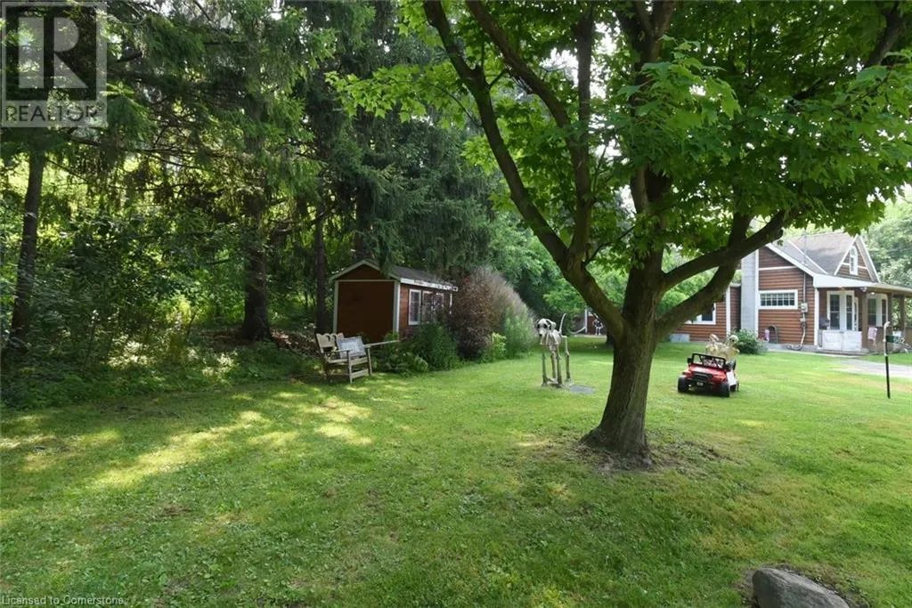 662 OLD DUNDAS Road
