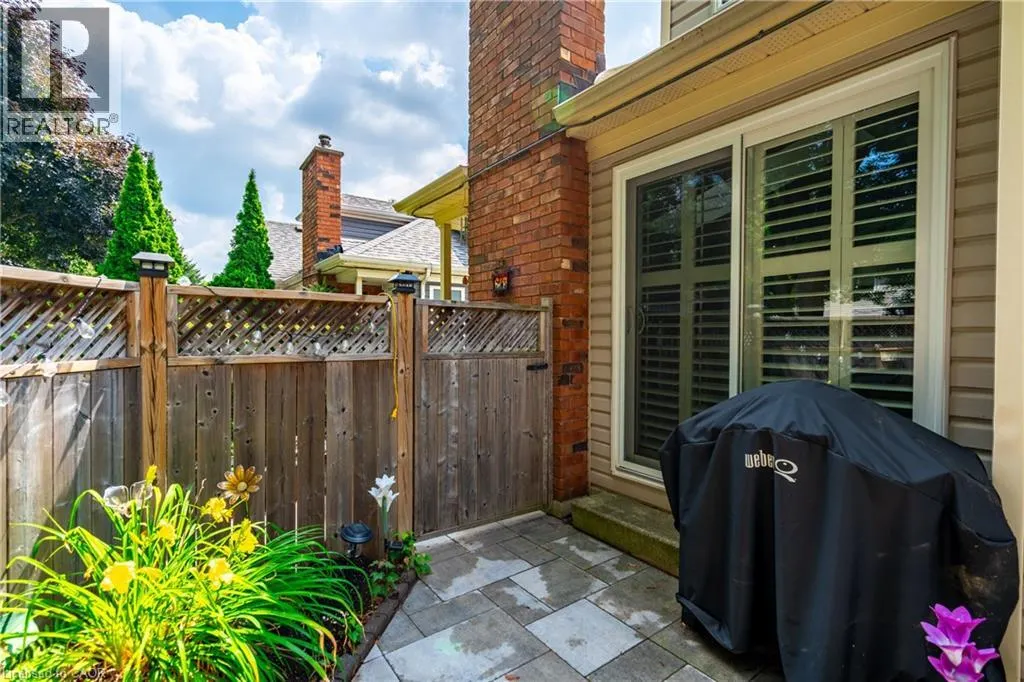 175 FIDDLERS GREEN Road Unit# 26, #26