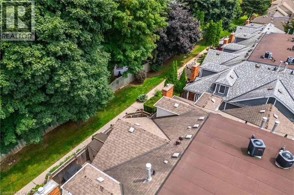 175 FIDDLERS GREEN Road Unit# 26, #26