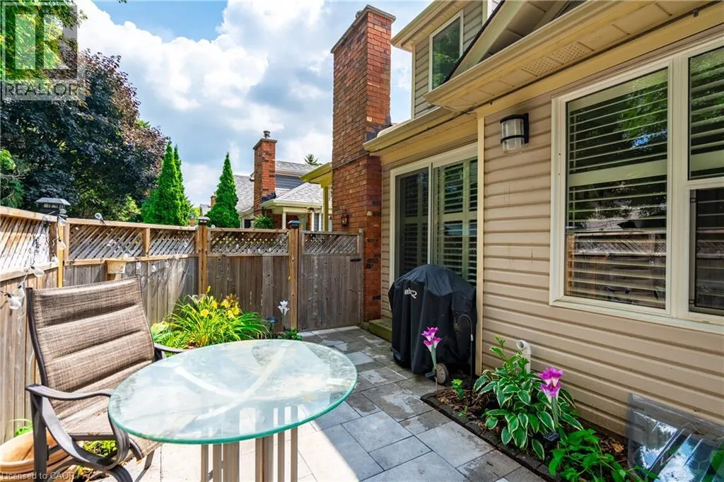 175 FIDDLERS GREEN Road Unit# 26, #26