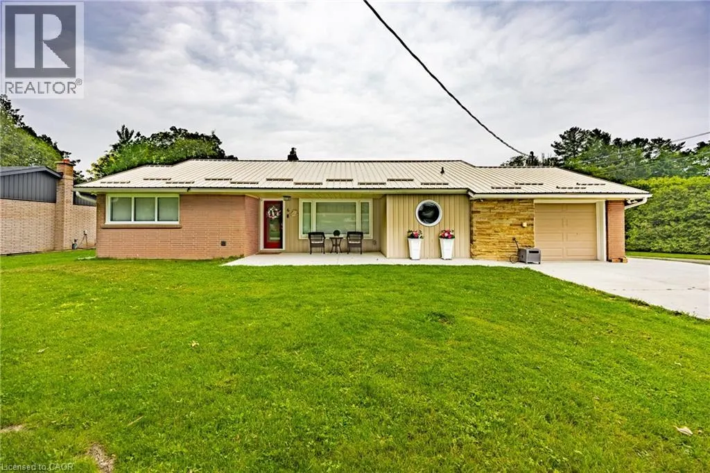 6 RYERSE Crescent