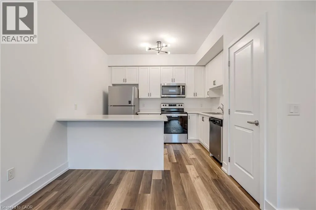 261 SKINNER Road Unit# 3, #3