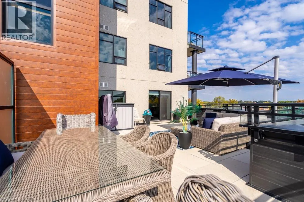 30 HAMILTON Street S Unit# 305, #305