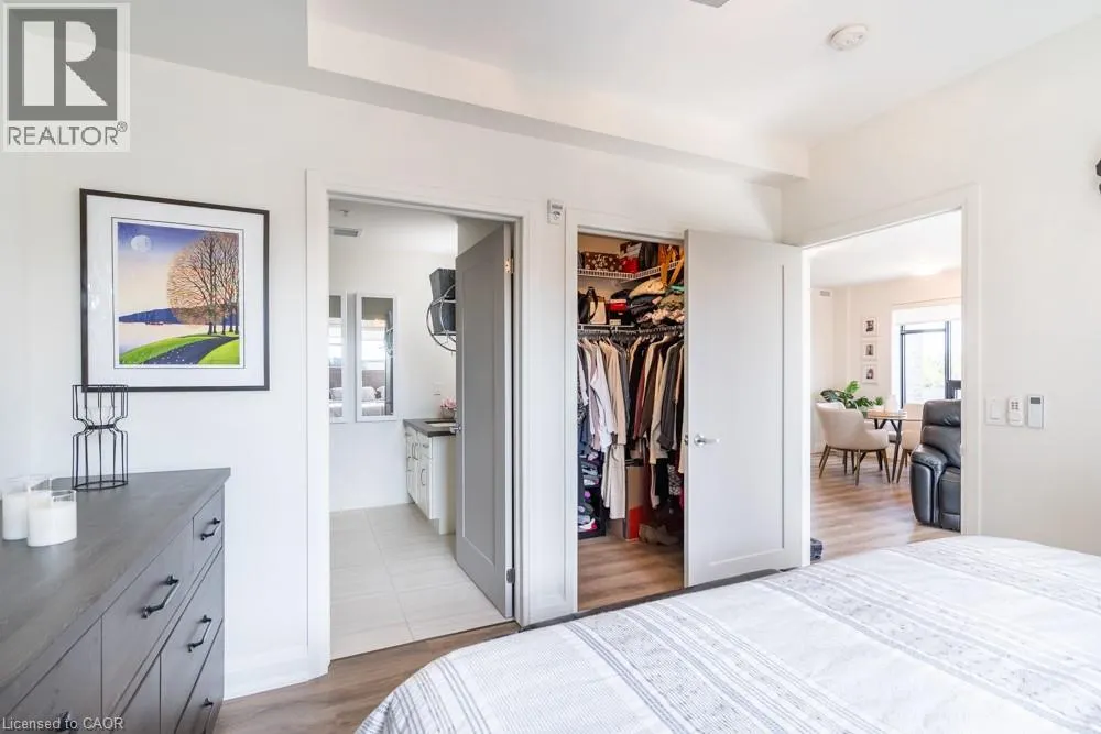 30 HAMILTON Street S Unit# 305, #305