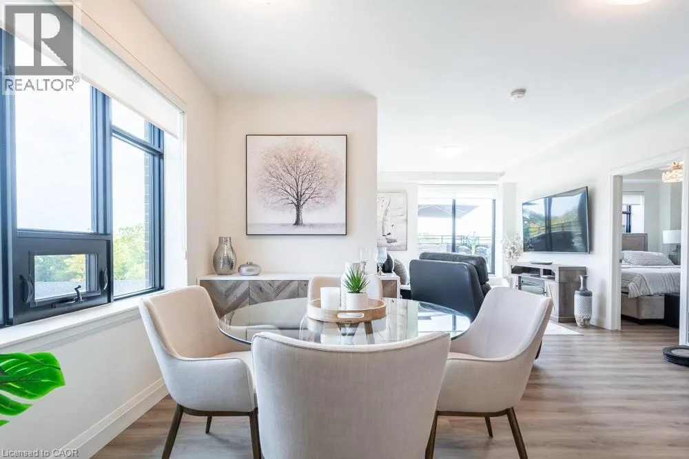 30 HAMILTON Street S Unit# 305, #305