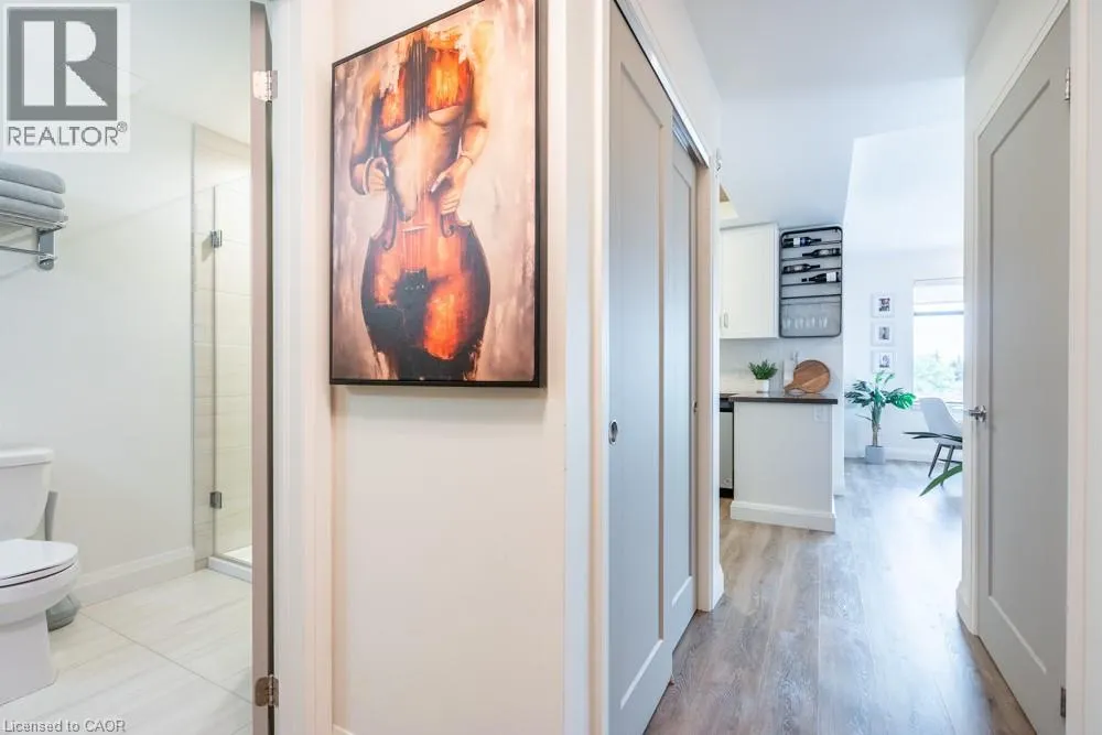 30 HAMILTON Street S Unit# 305, #305