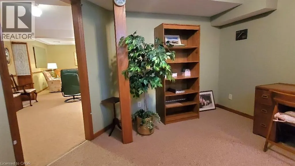 18 MAGWOOD Court